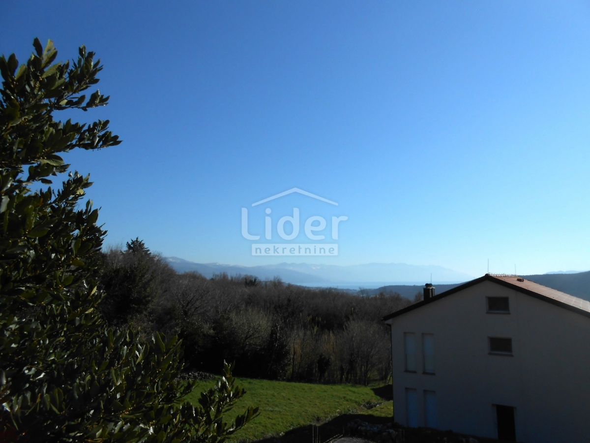 BRIBIR Nuovo, confortevole appartamento duplex di 99 m2