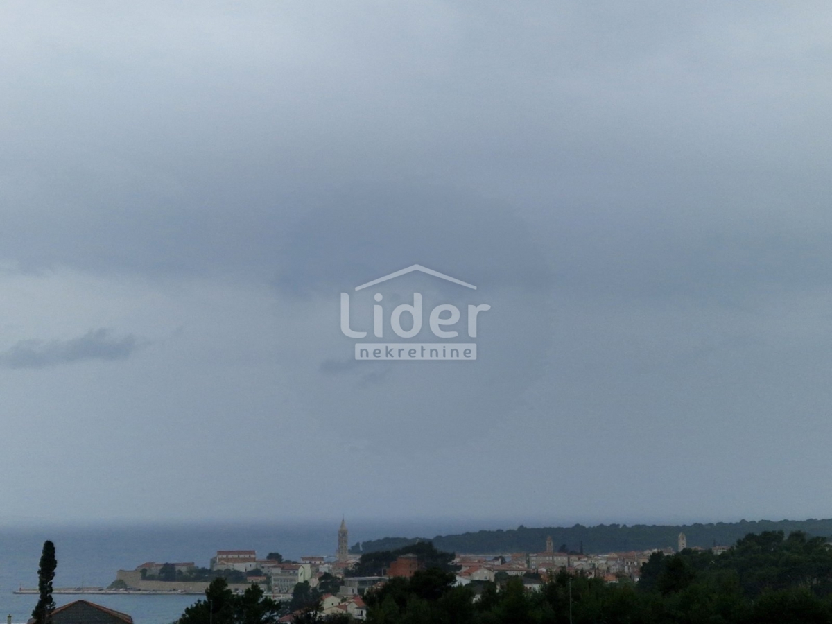 Terreno Banjol, Rab, 1.261m2