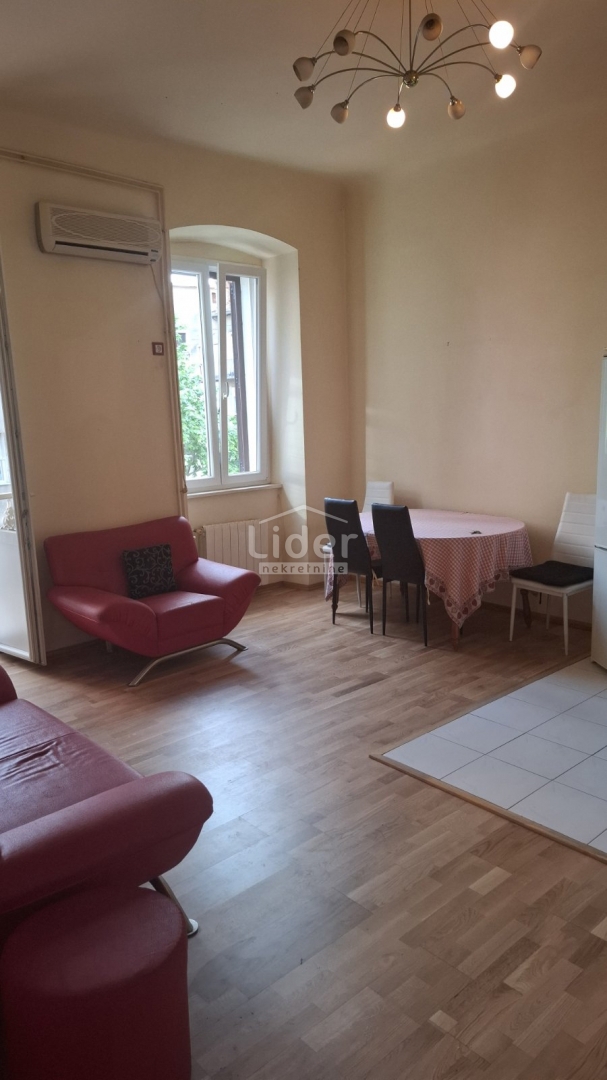 Appartamento Centar, Rijeka, 72m2