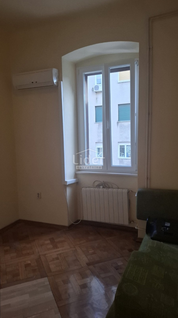 Appartamento Centar, Rijeka, 72m2