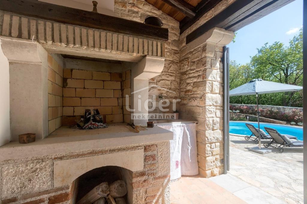 Casa Muntrilj, Tinjan, 288m2