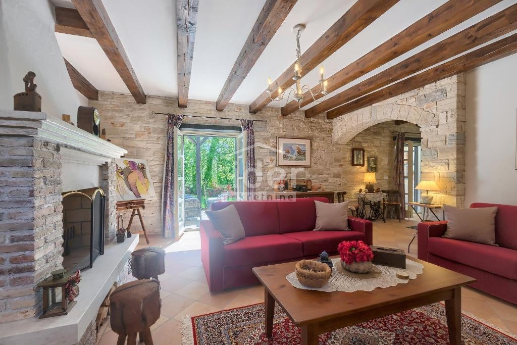 Casa Muntrilj, Tinjan, 288m2