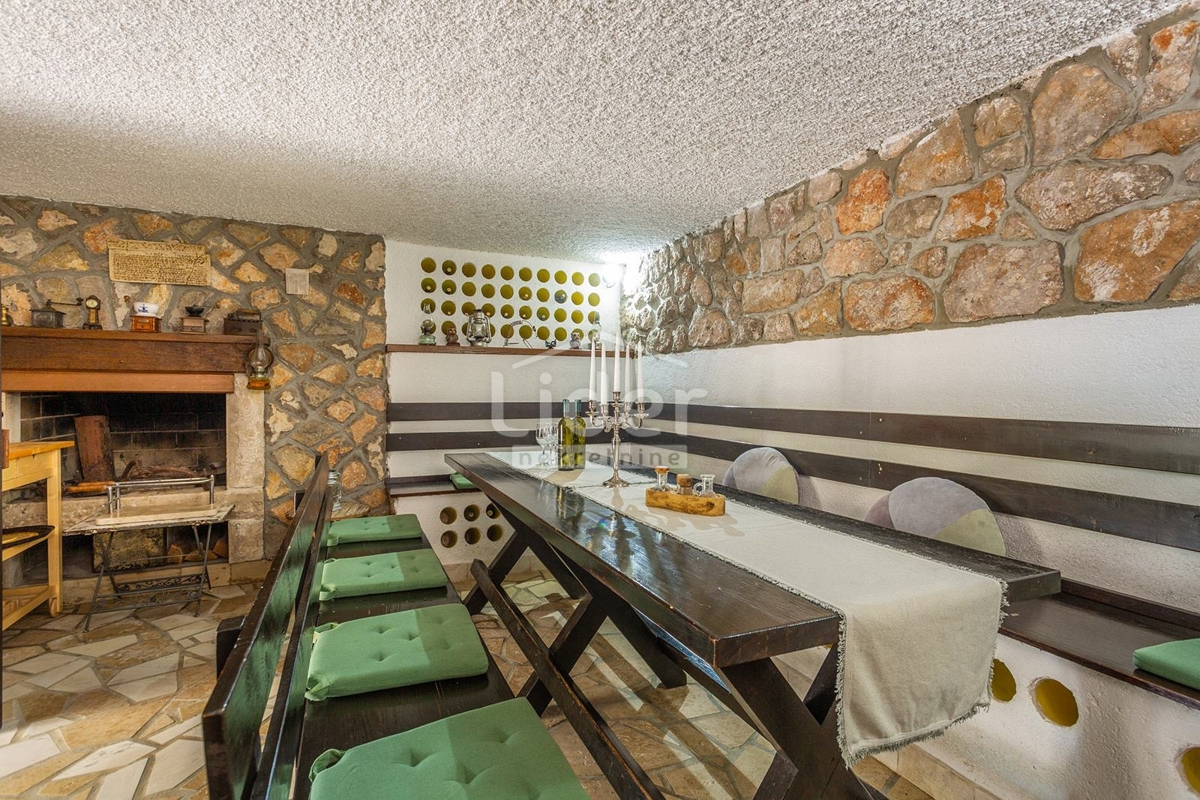 Bella casa con piscina