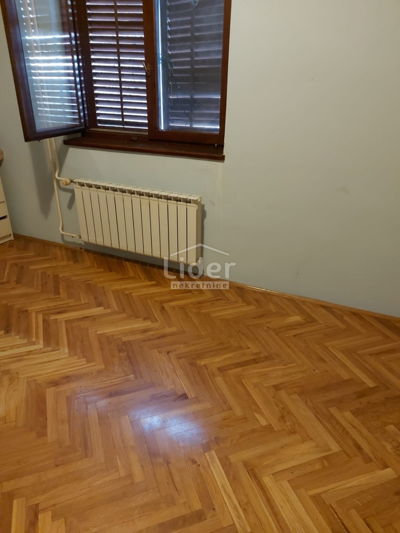 KASTAV Appartamento con vista mare unica, 124 m2