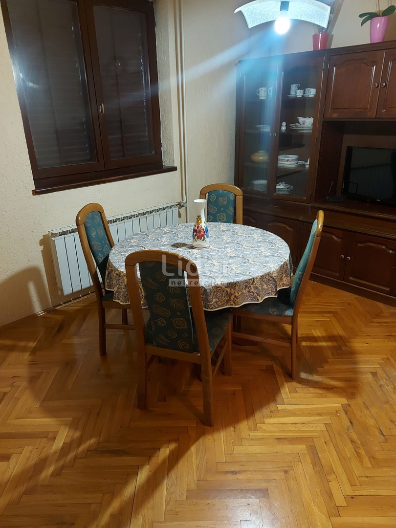 KASTAV Appartamento con vista mare unica, 124 m2