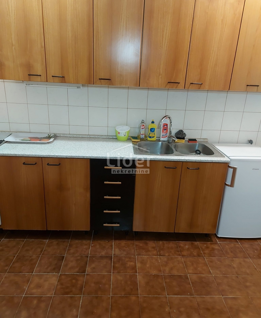 KASTAV Appartamento con vista mare unica, 124 m2