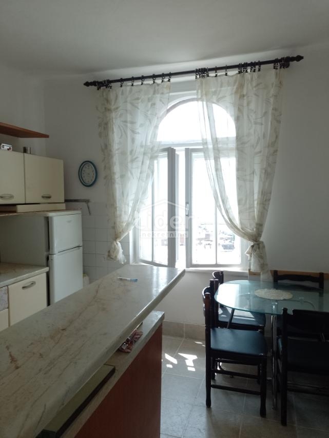 RIJEKA Appartamento vicino al centro con vista mare