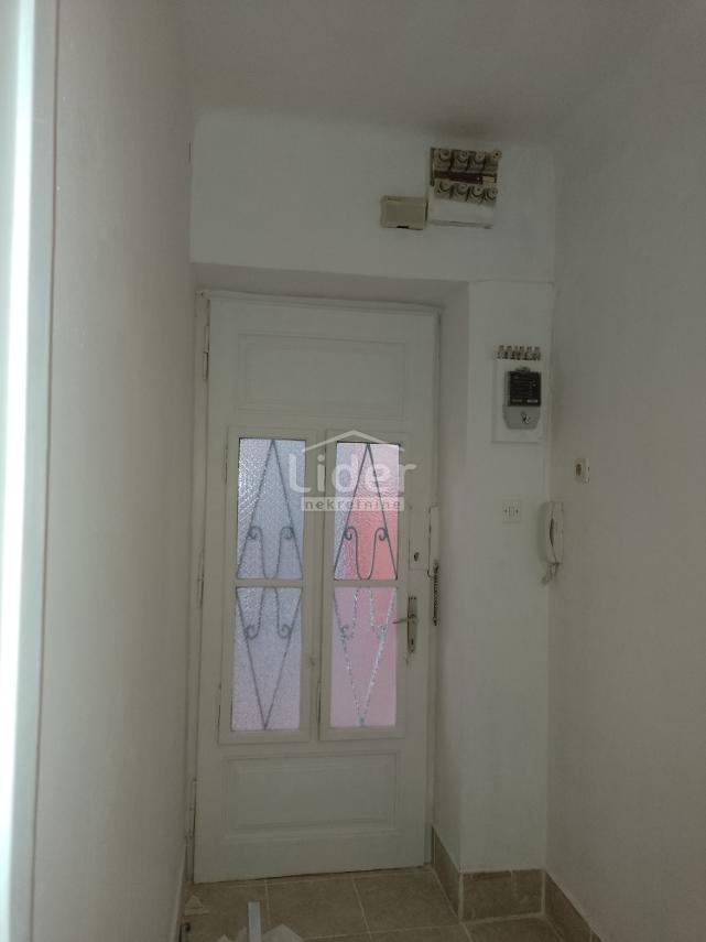 RIJEKA Appartamento vicino al centro con vista mare