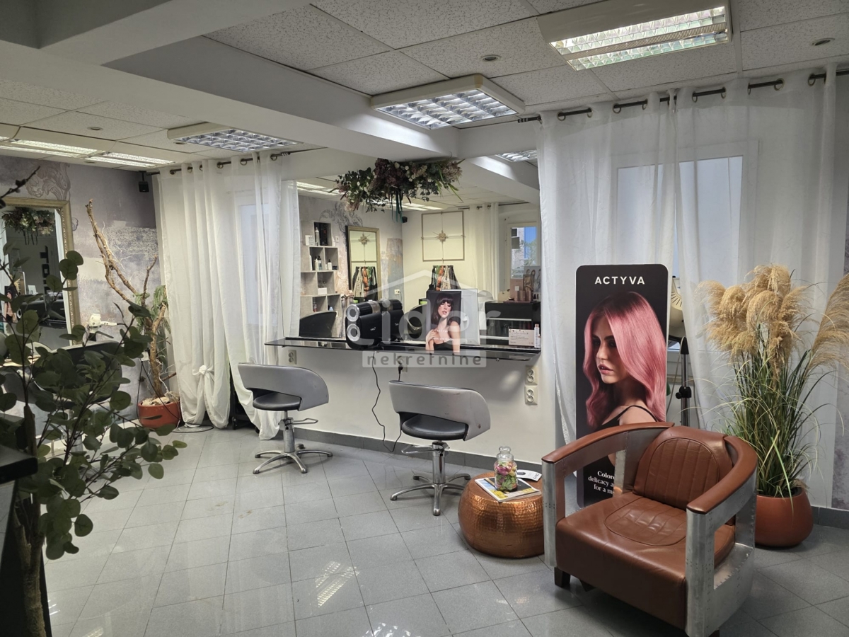 Commerciale Mali Lošinj, 109m2