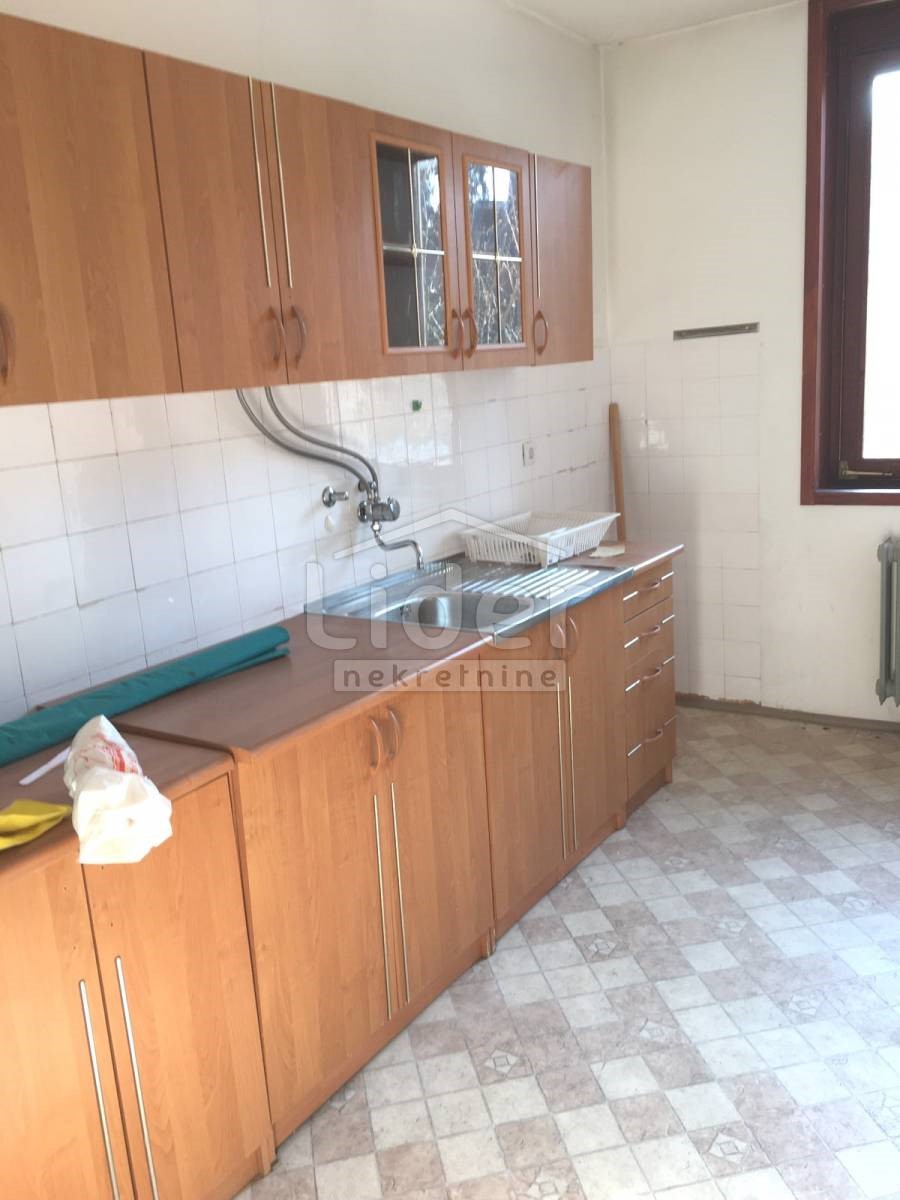 Appartamento Vrbovsko, 72m2