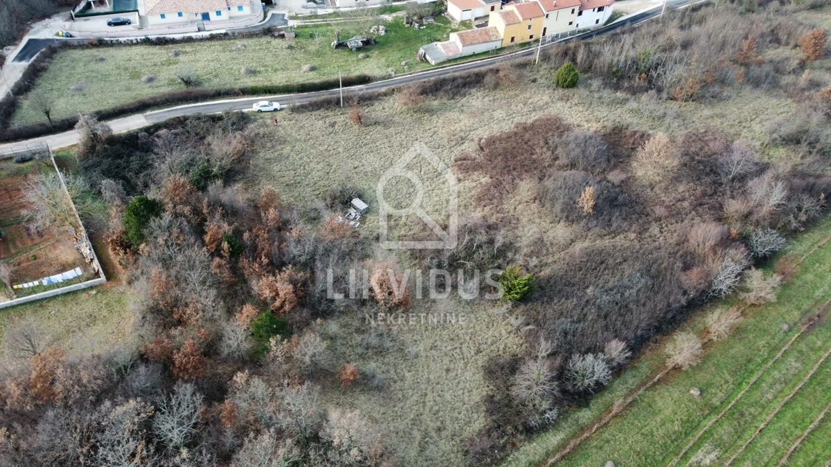 Terreno Kunj, Raša, 11.116m2