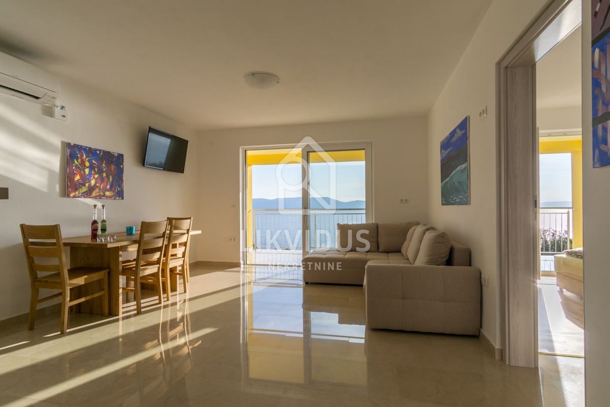 Appartamento Ravni, Raša, 450m2