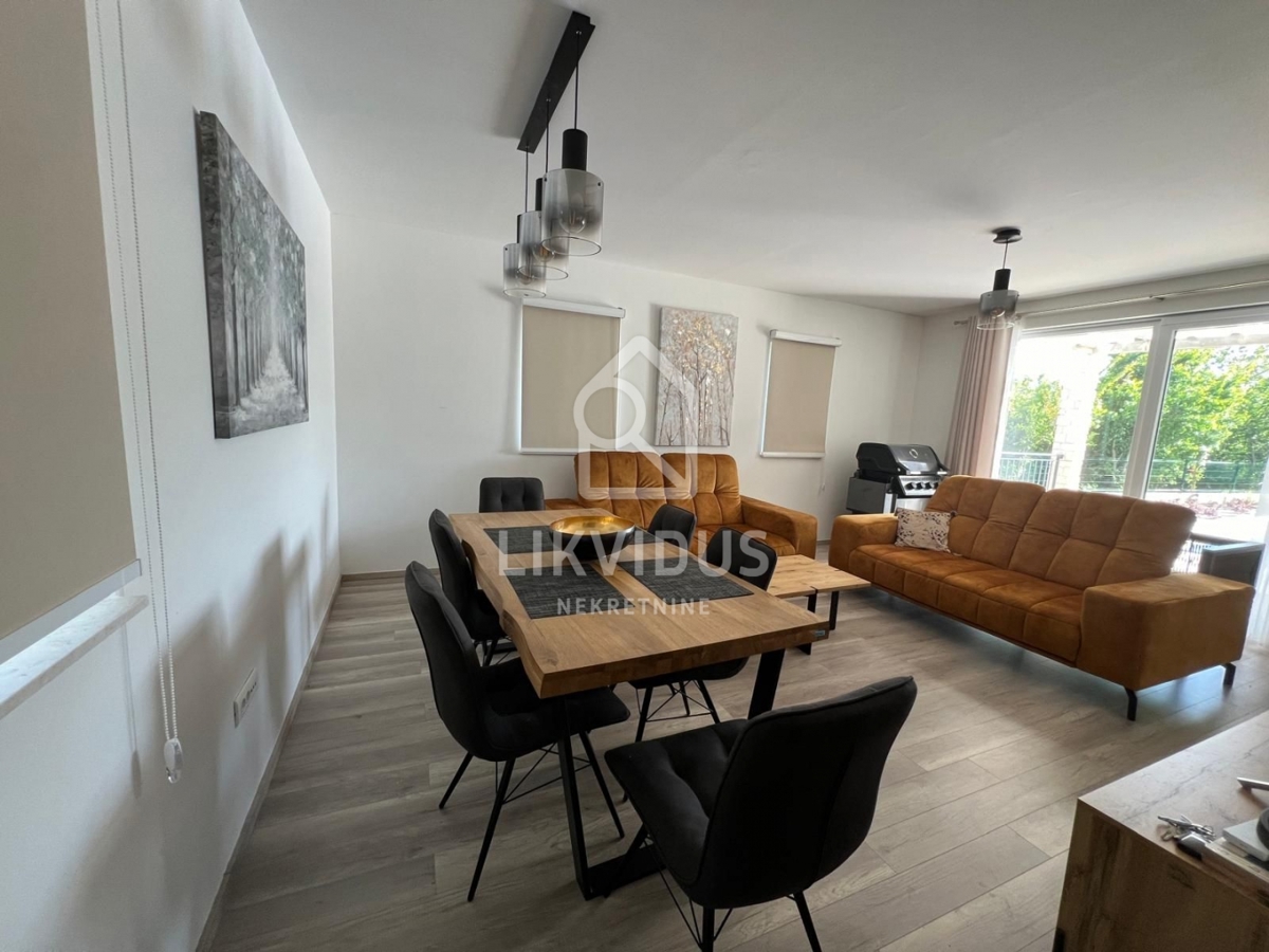 Casa Sveti Lovreč Labinski, Raša, 145m2