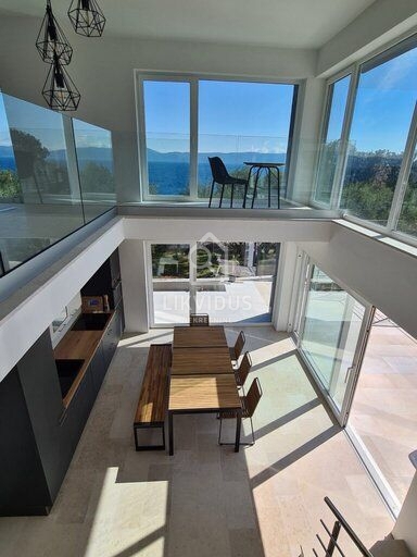 Casa Ravni, Raša, 200m2