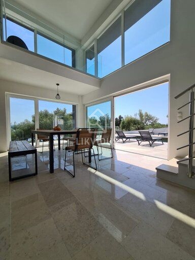 Casa Ravni, Raša, 200m2