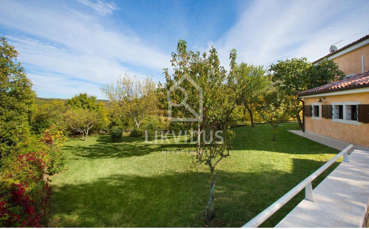 Casa Momjan, Buje, 159m2