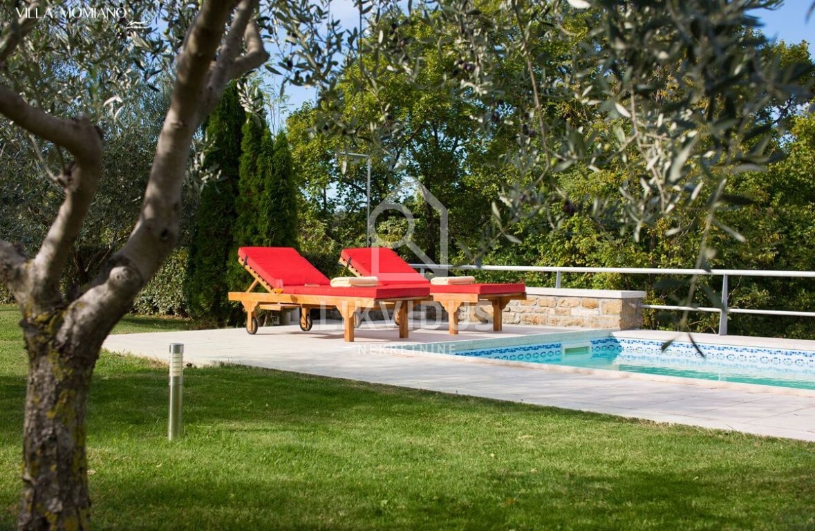 Casa Momjan, Buje, 159m2