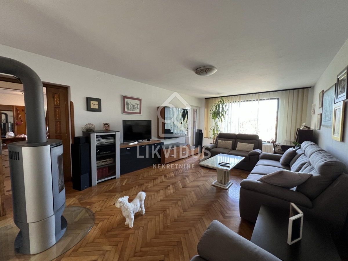 Casa Pješčana Uvala, Medulin, 300m2