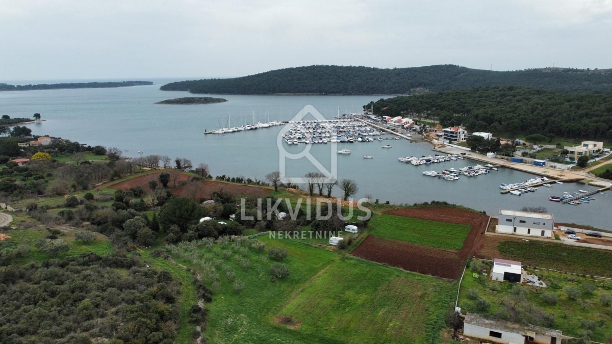 Terreno Pomer, Medulin, 3.169m2