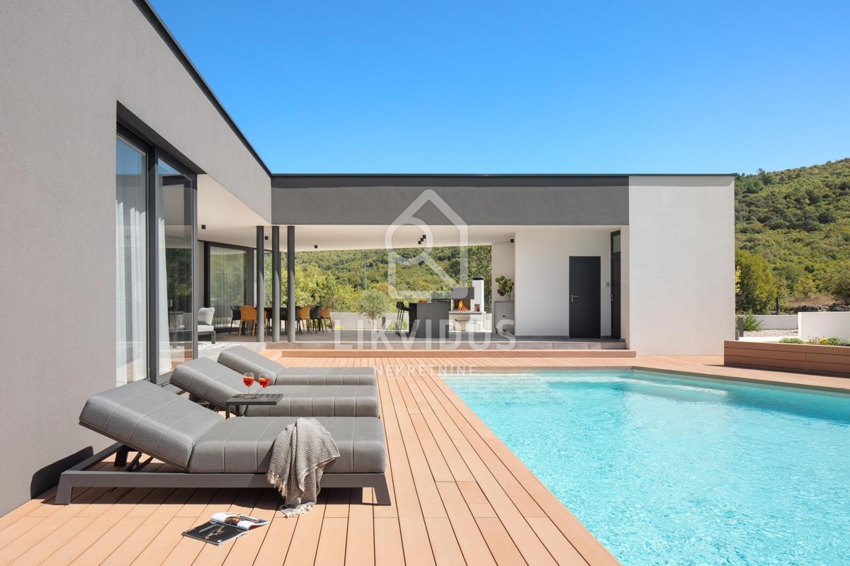 Casa Brgod, Raša, 506m2