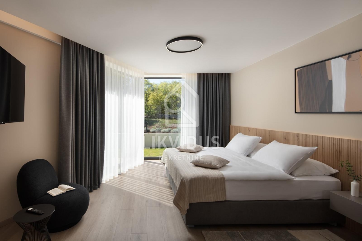 Casa Brgod, Raša, 506m2