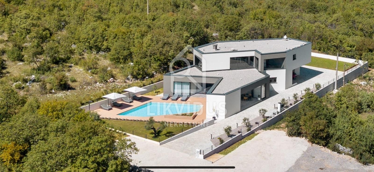 Casa Brgod, Raša, 506m2