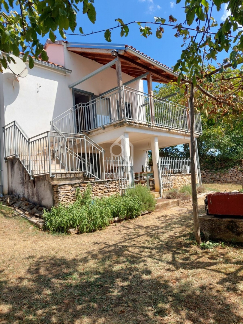 Casa Sveti Ivan, Oprtalj, 80m2