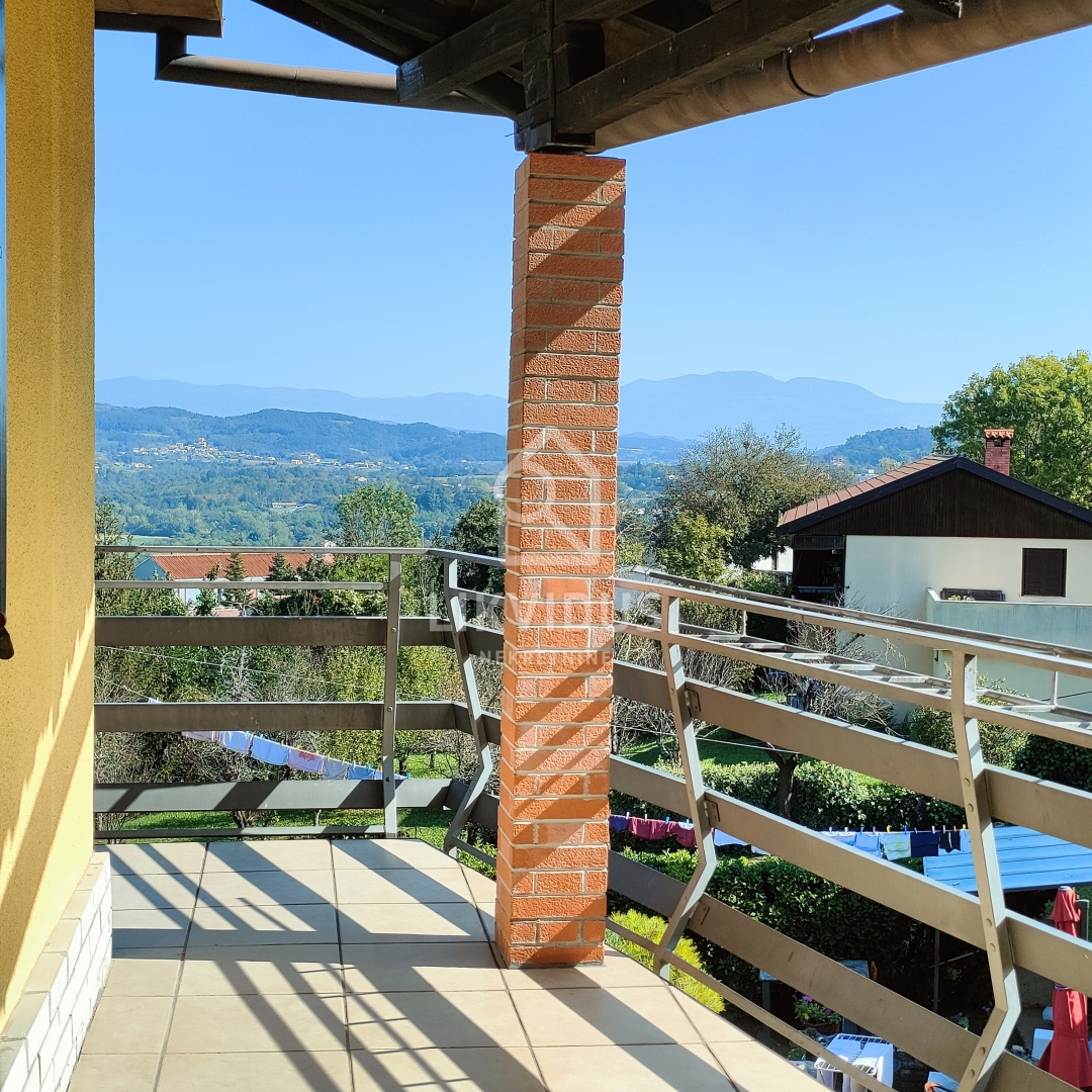 Casa Stari Pazin, Pazin, 208m2