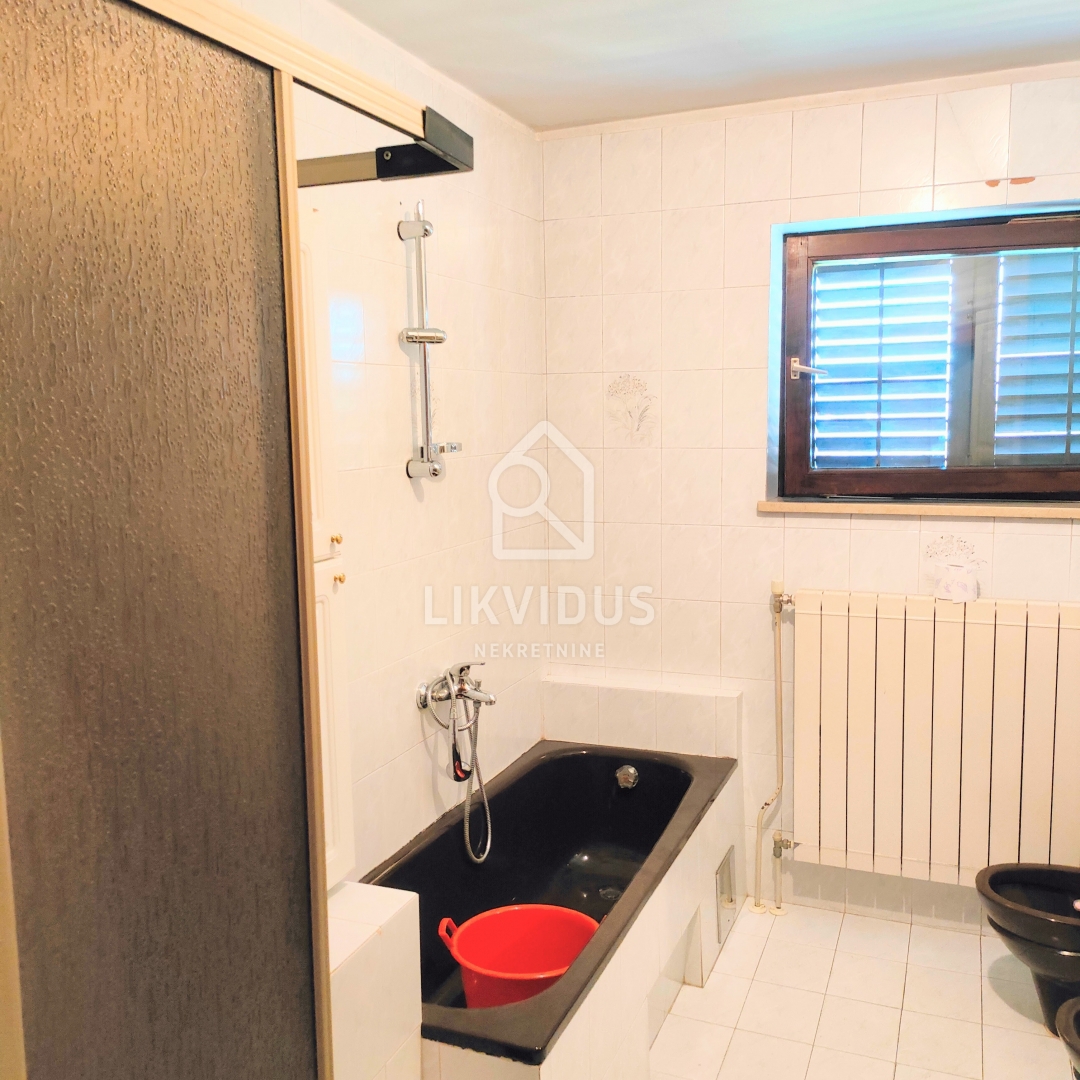 Casa Stari Pazin, Pazin, 208m2