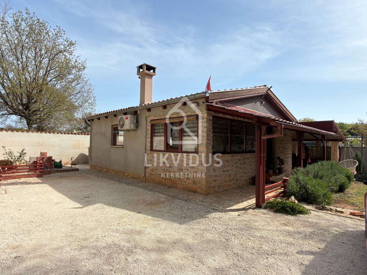 Casa 55 m² con giardino 300 m², Medulin Vrčevan