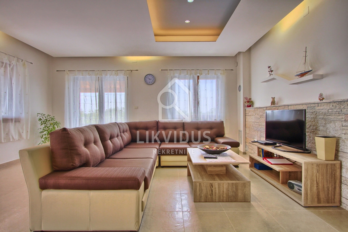 Casa Štokovci, Svetvinčenat, 294m2