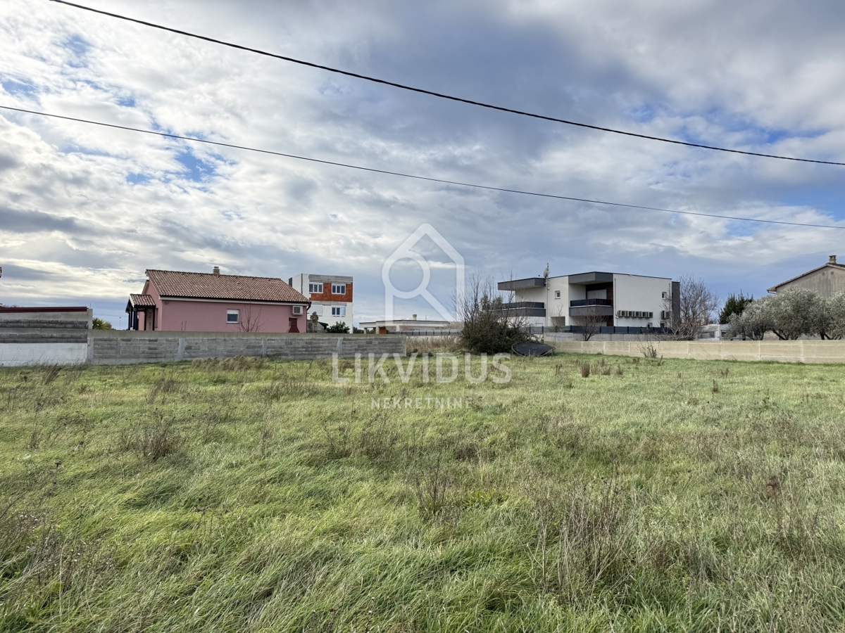 Terreno Škatari, Pula, 851m2