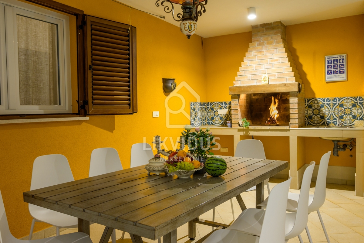 Casa Svetvinčenat, 180m2