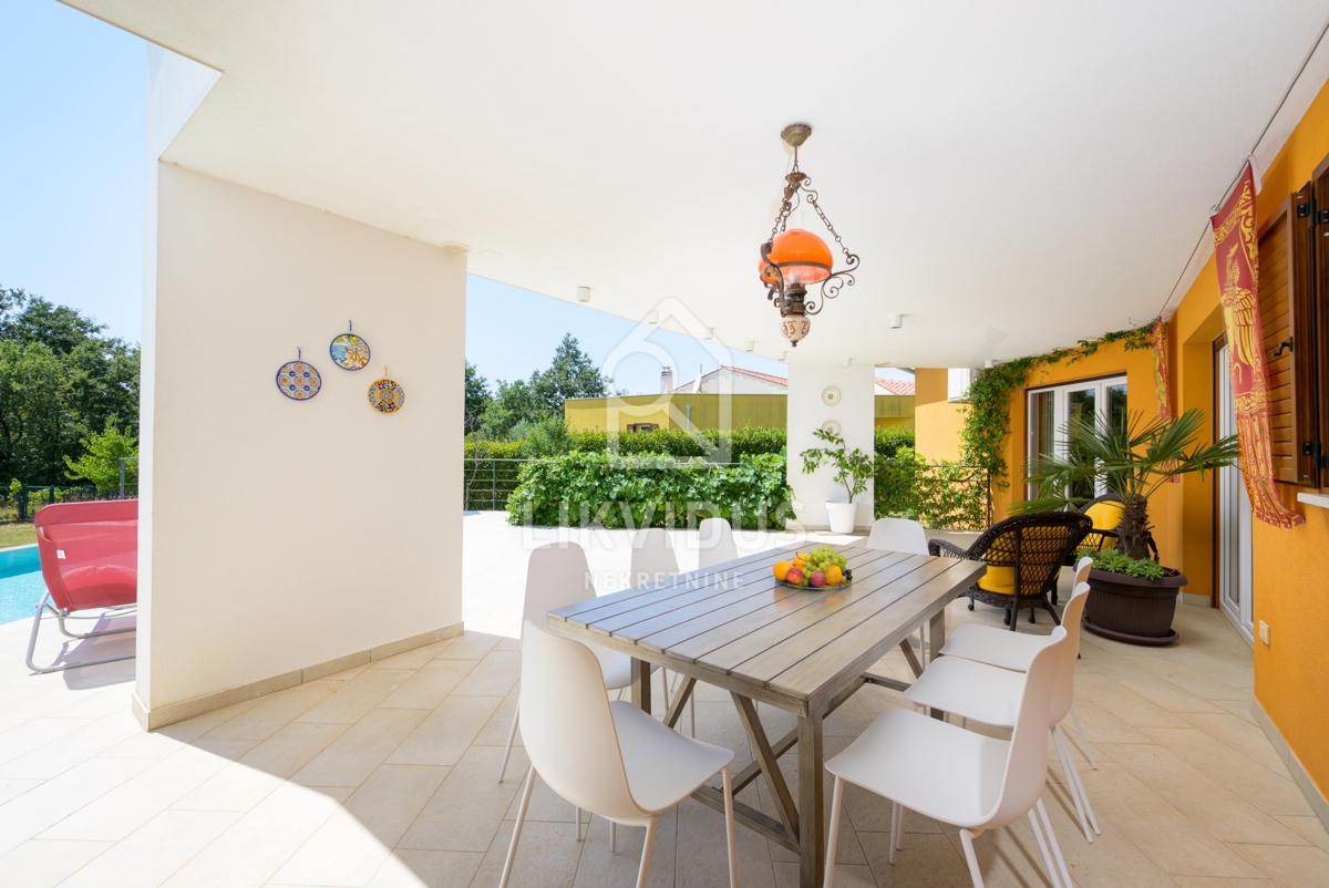 Casa Svetvinčenat, 180m2