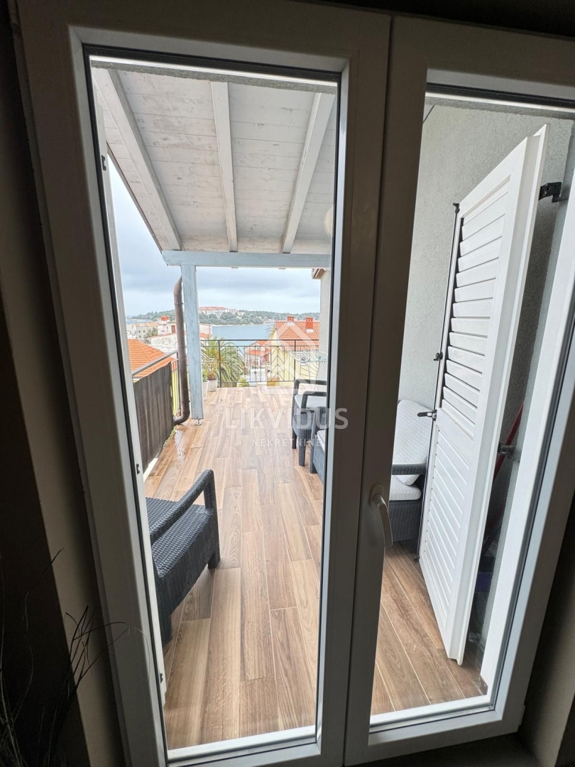 Commerciale Pješčana Uvala, Medulin, 424,25m2