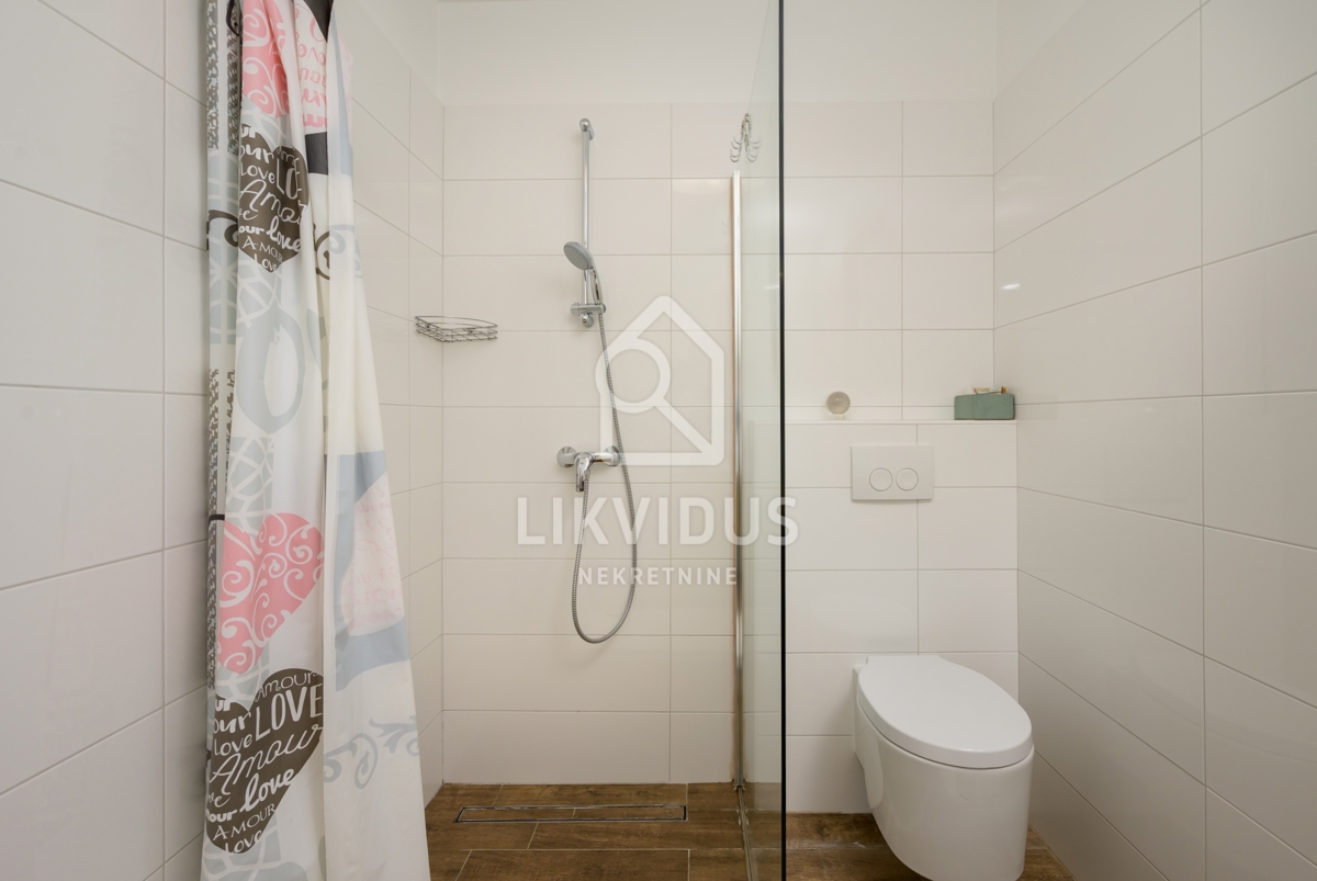 Casa Svetvinčenat, 180m2