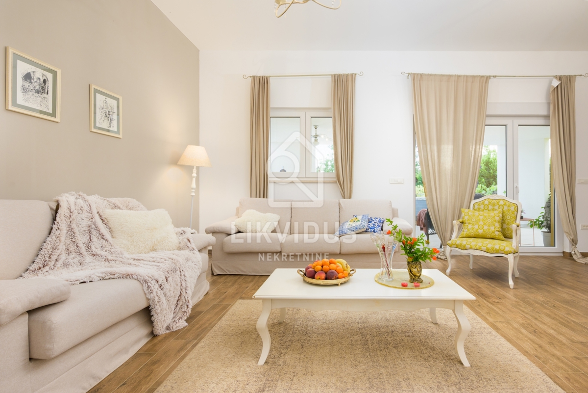 Casa Svetvinčenat, 180m2