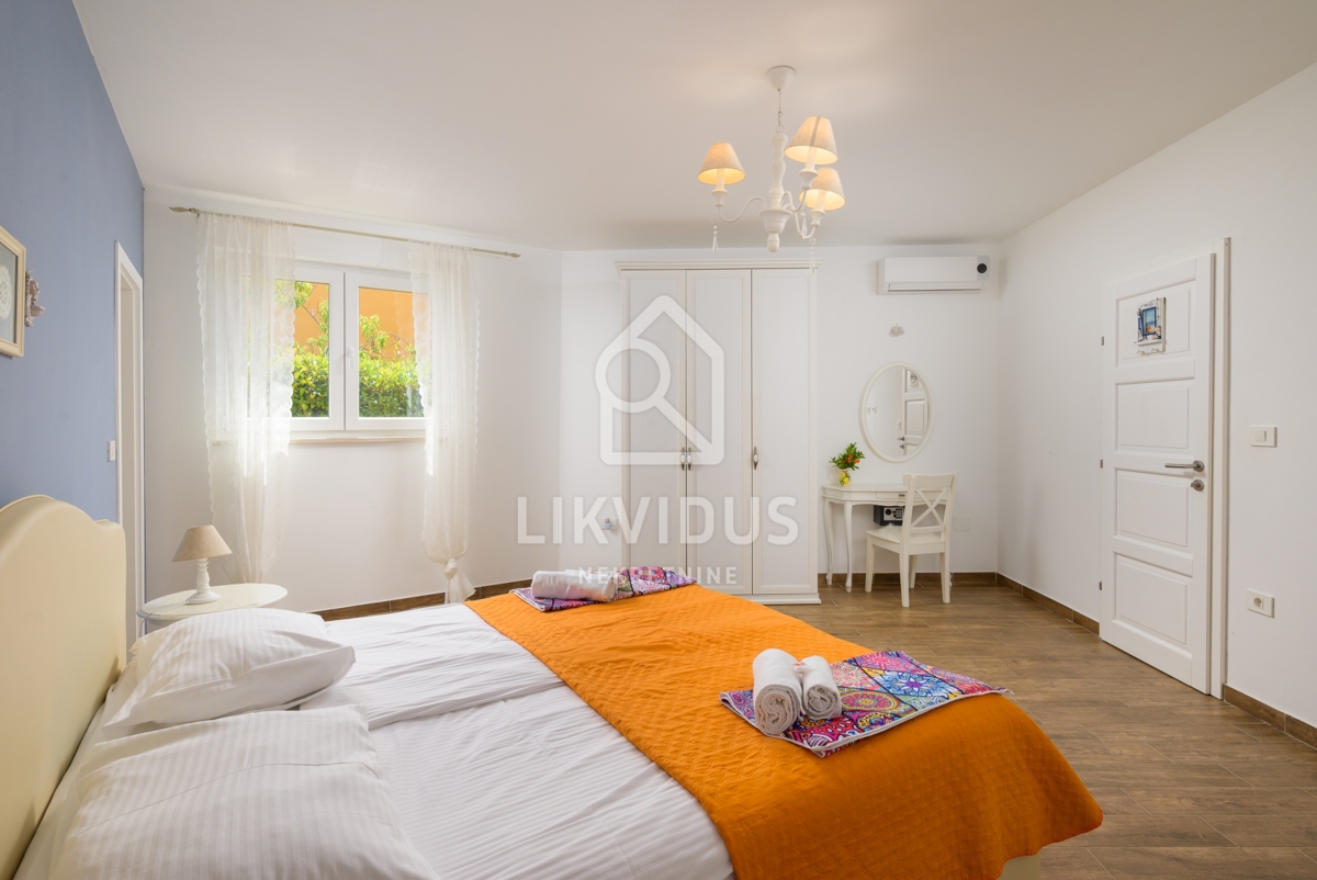 Casa Svetvinčenat, 180m2