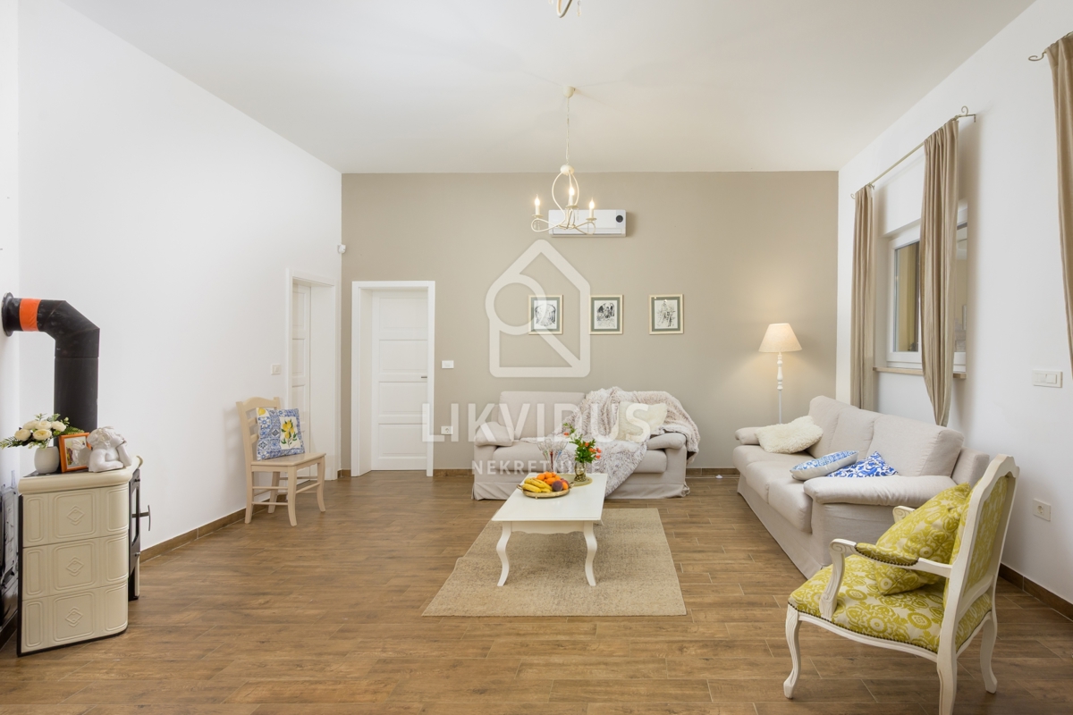 Casa Svetvinčenat, 180m2