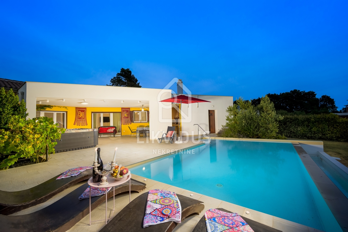 Casa Svetvinčenat, 180m2