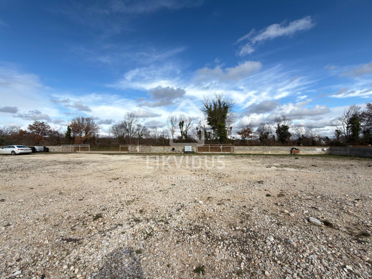 Terreno Valtura, Ližnjan, 3.909m2