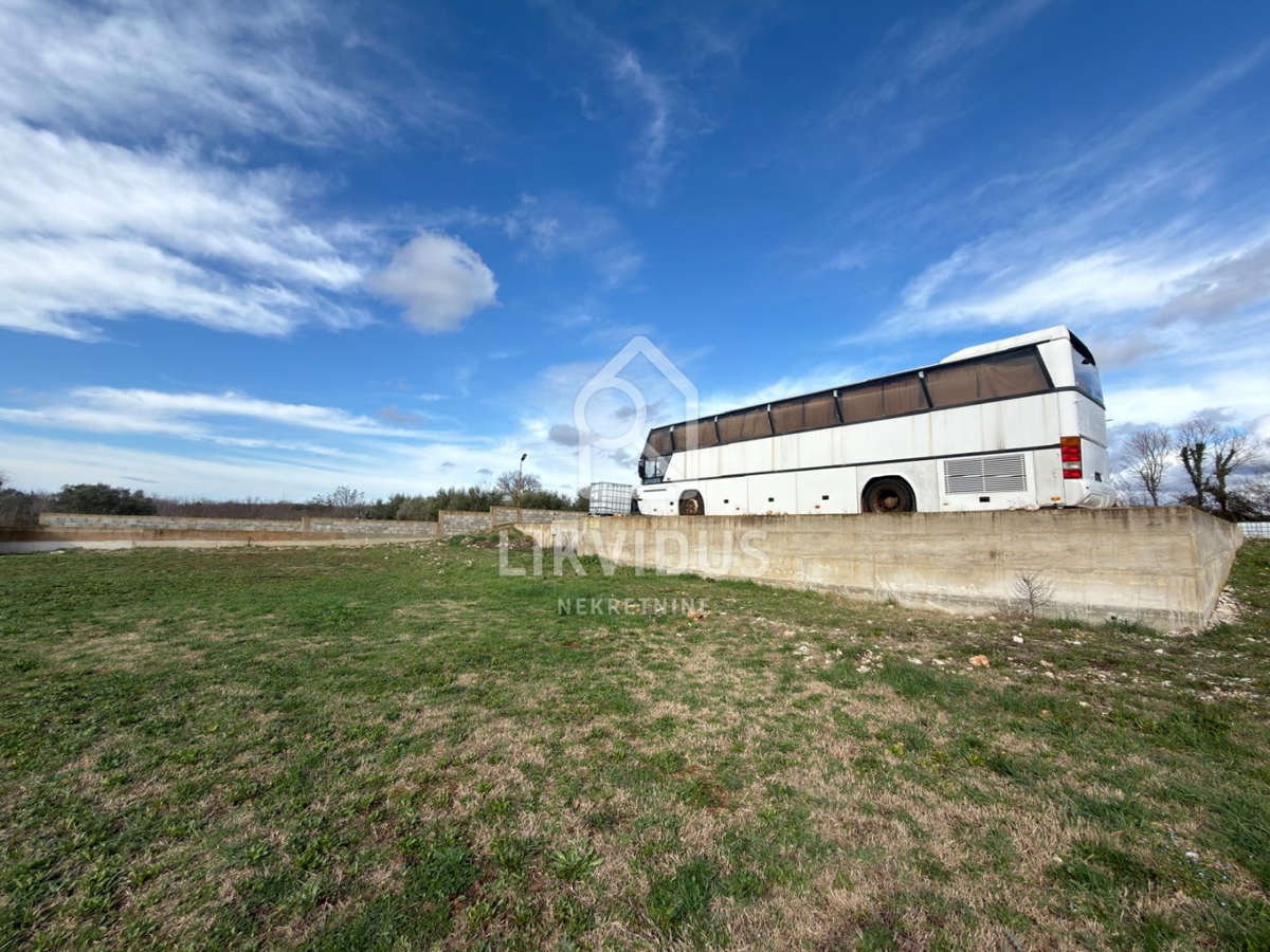 Terreno Valtura, Ližnjan, 3.909m2