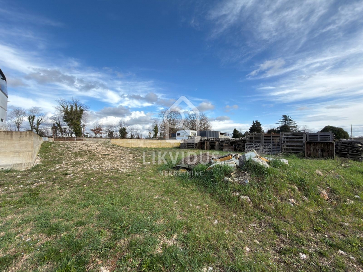 Terreno Valtura, Ližnjan, 3.909m2