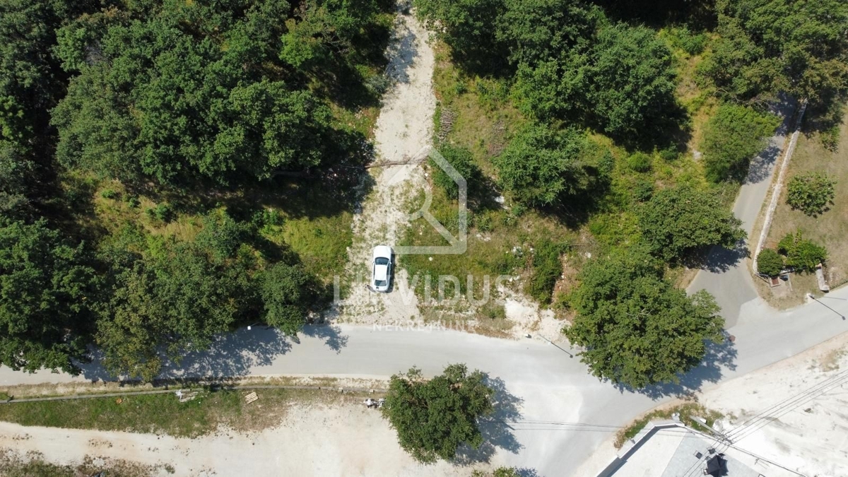 Terreno Burići, Kanfanar, 924m2