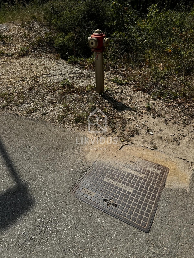 Terreno Burići, Kanfanar, 924m2