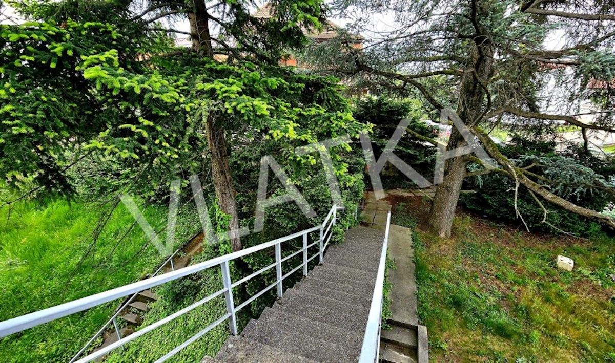 VILLA SU TUŠKANAC