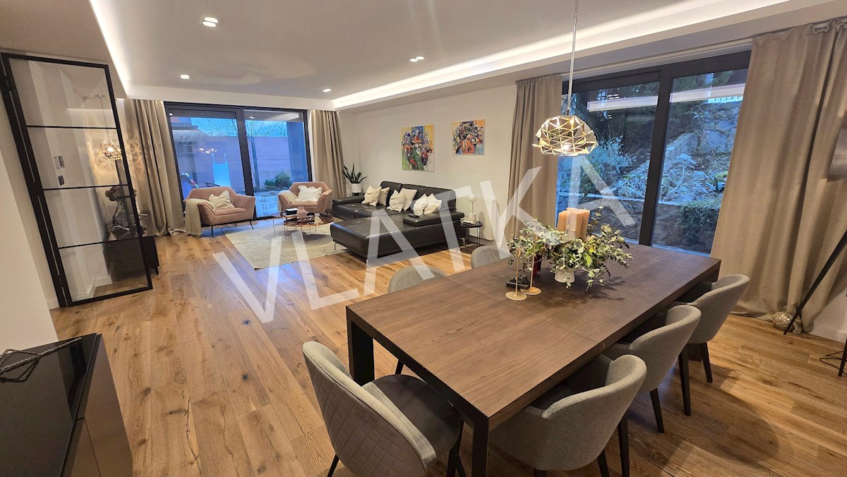 CASA MODERNA DI 5 LOCALI A TUŠKANAC