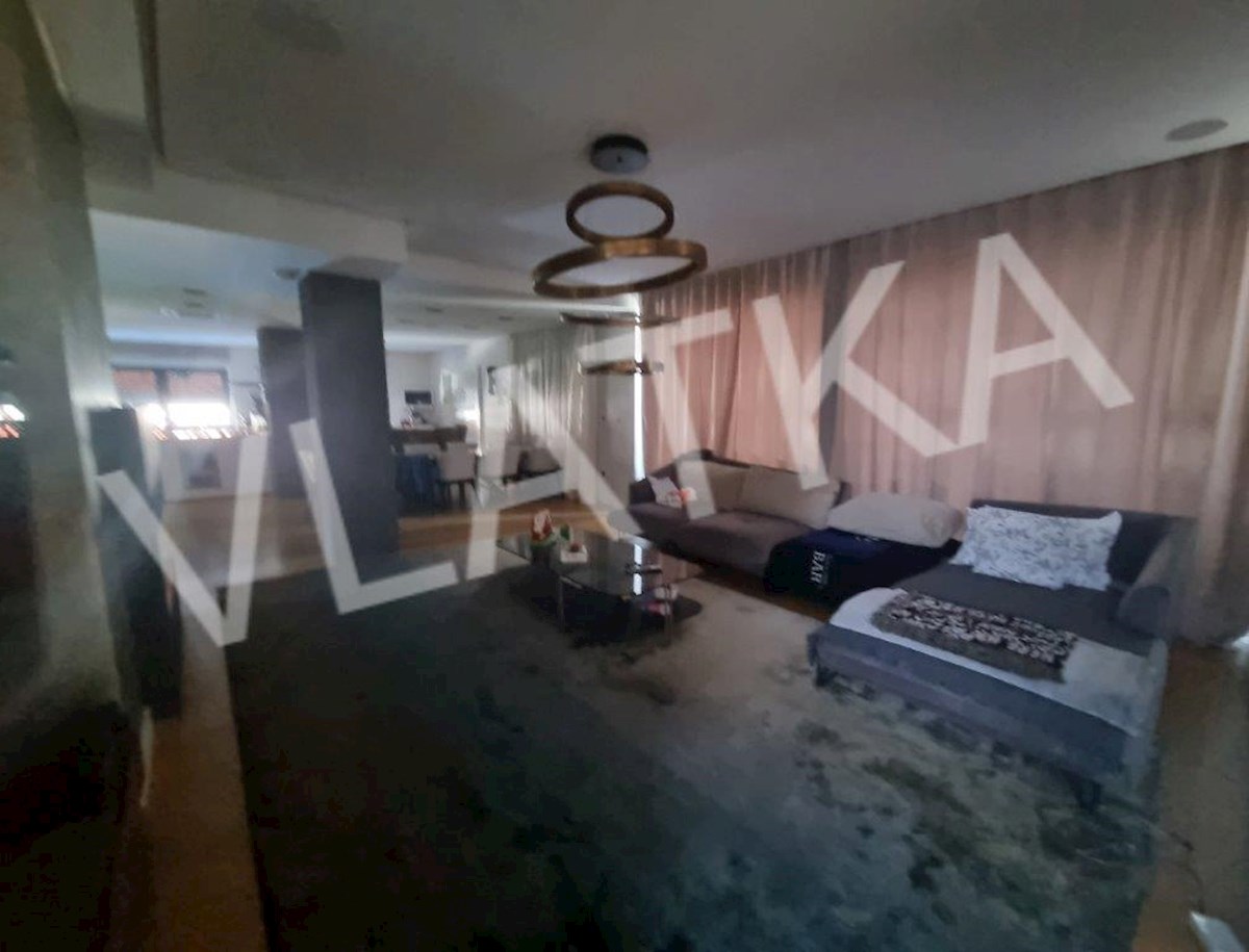 VILLA DI LUSSO MLINOVI CON 5 POSTI AUTO