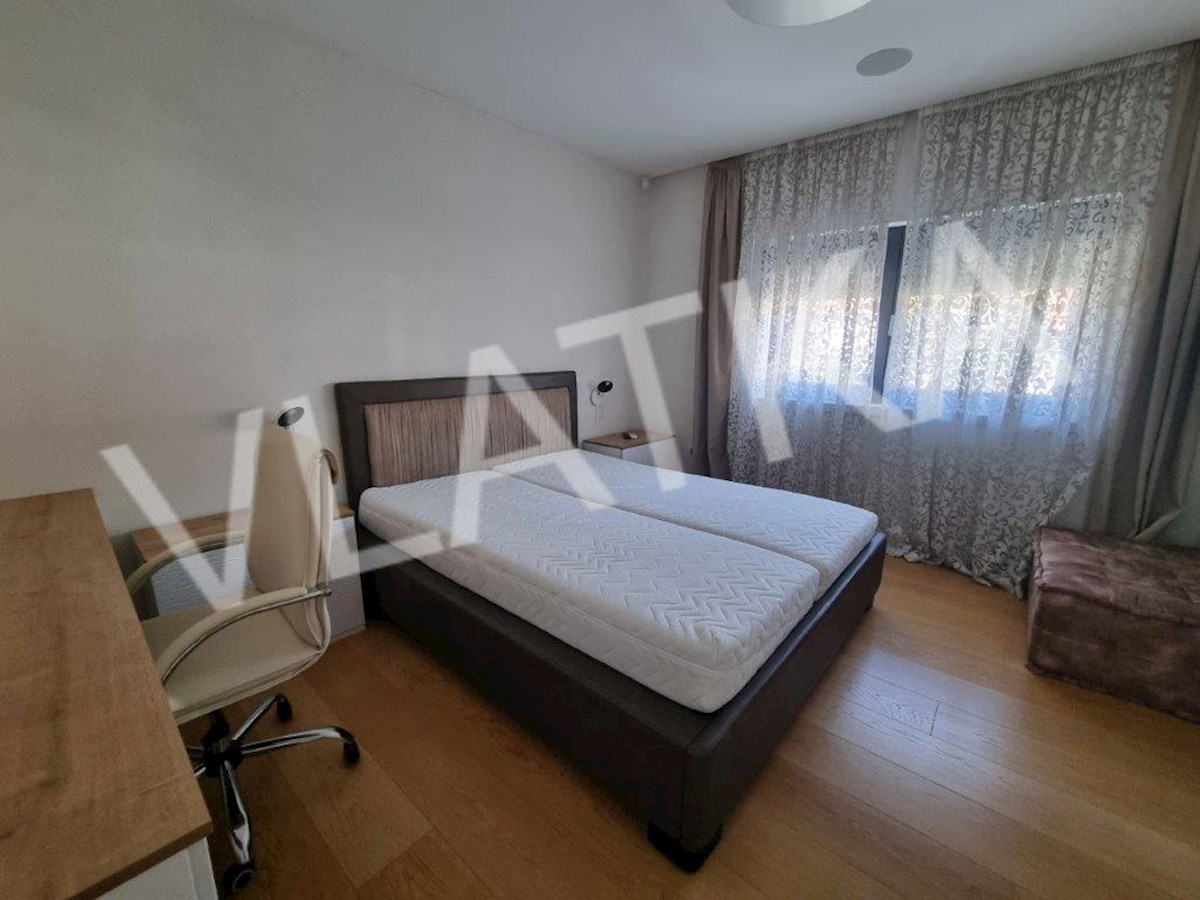 VILLA DI LUSSO MLINOVI CON 5 POSTI AUTO