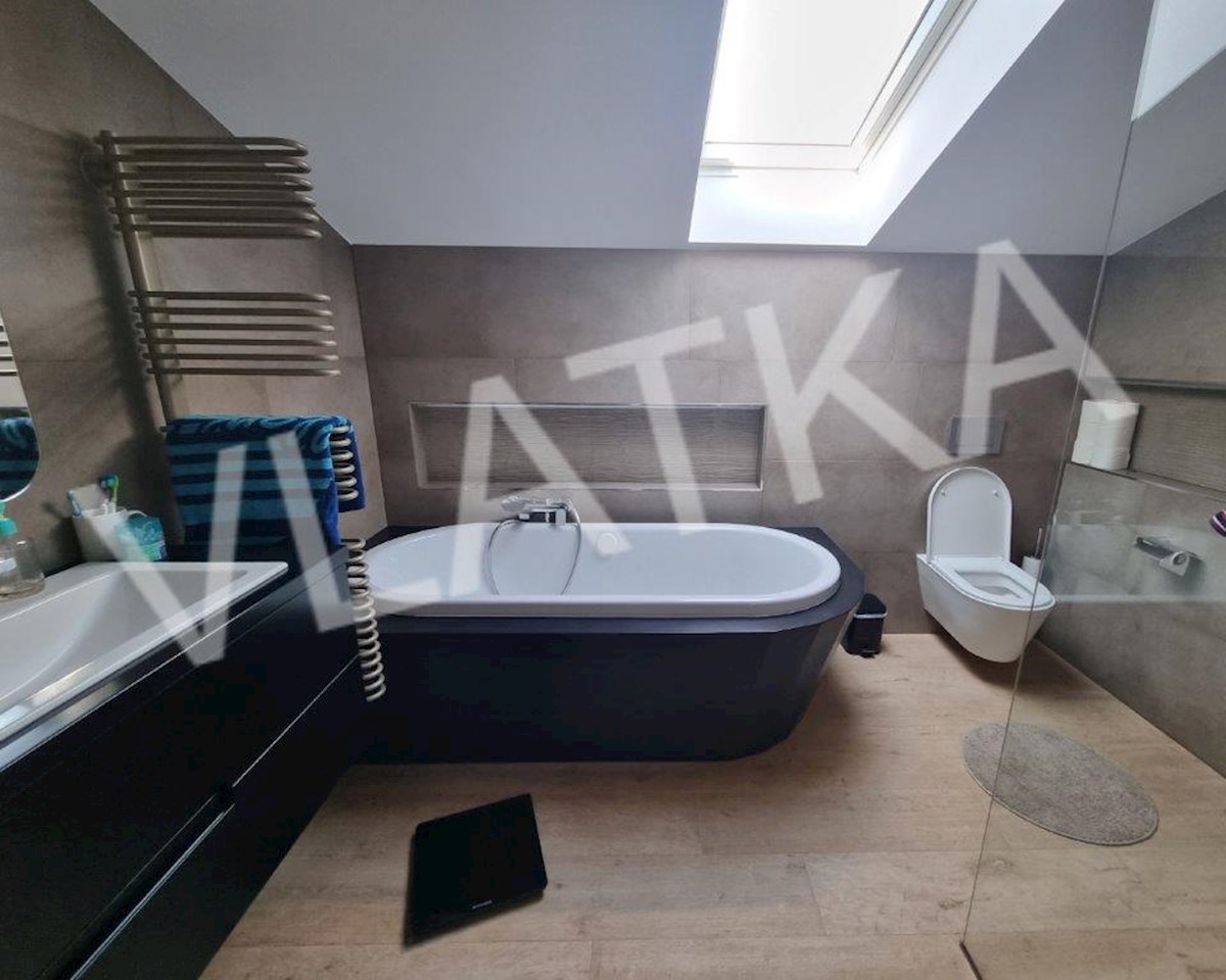 VILLA DI LUSSO MLINOVI CON 5 POSTI AUTO